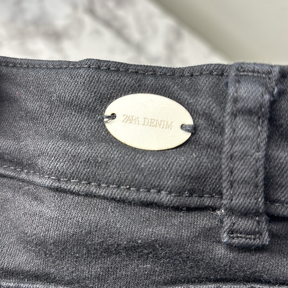 ZARA - Picture 2 of 8